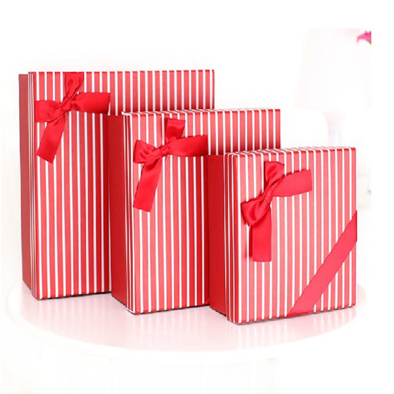 Custom Christmas Paper Gift Boxes with Lid A Professional Paper Box Company